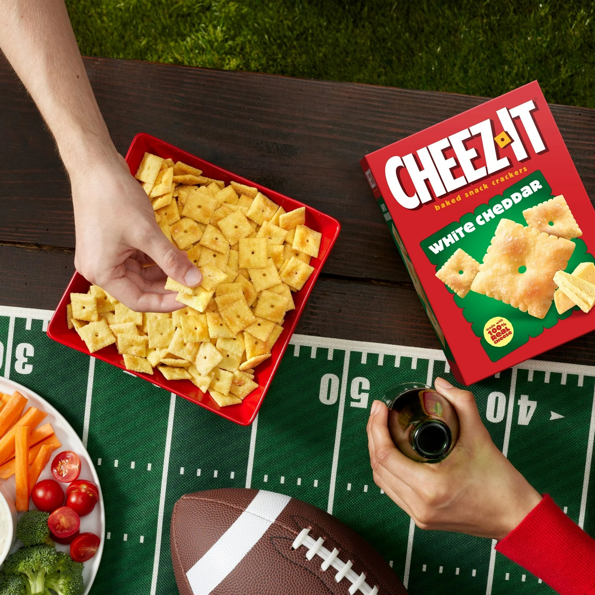 Cheez-It White Cheddar Cheese Crackers