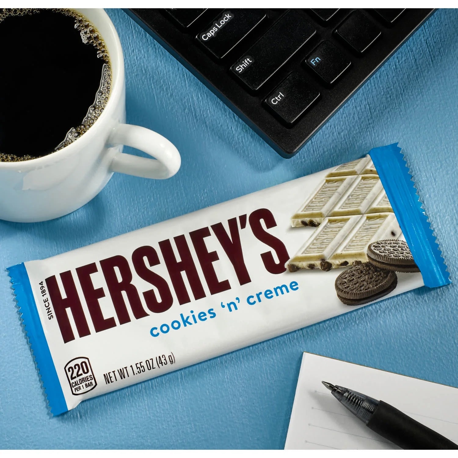 Hershey's Cookies 'n' Creme Candy Bar