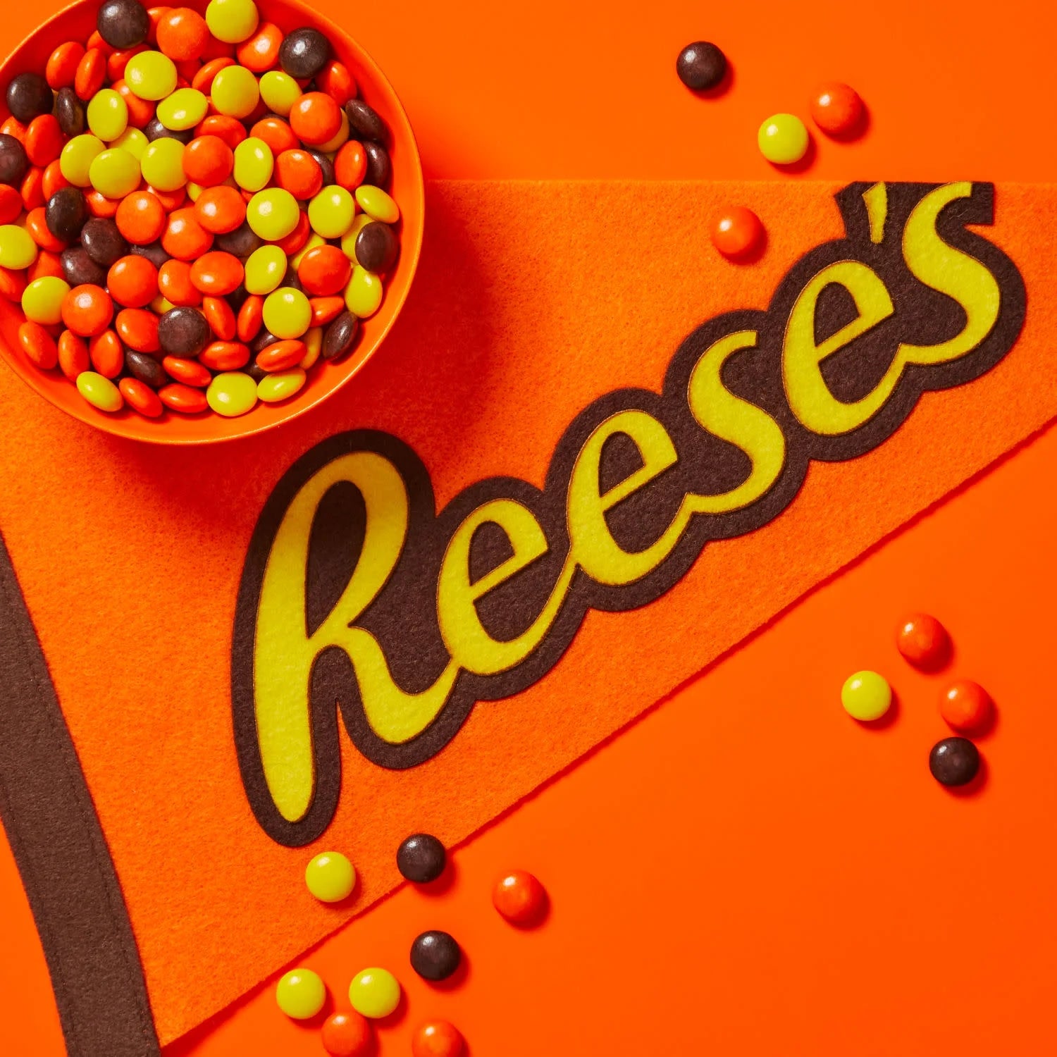 Bonbons au beurre de cacahuète Reese's Pieces – Confiserie américaine à coque croquante