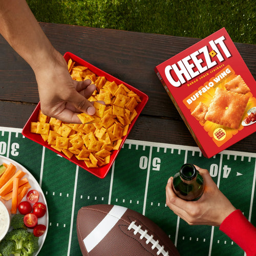 Cheez-It Buffalo Wing Cheese Crackers