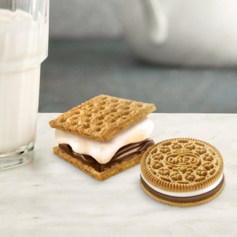 OREO S'mOREO Sandwich Cookies